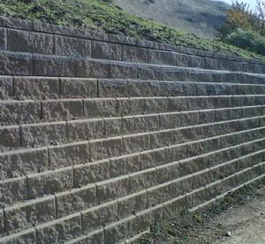 Geogrid Retaining Wall